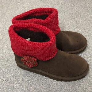 Ugg’s size 4 booties with cute flower details